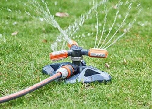 360° Rotating Lawn Sprinkler
